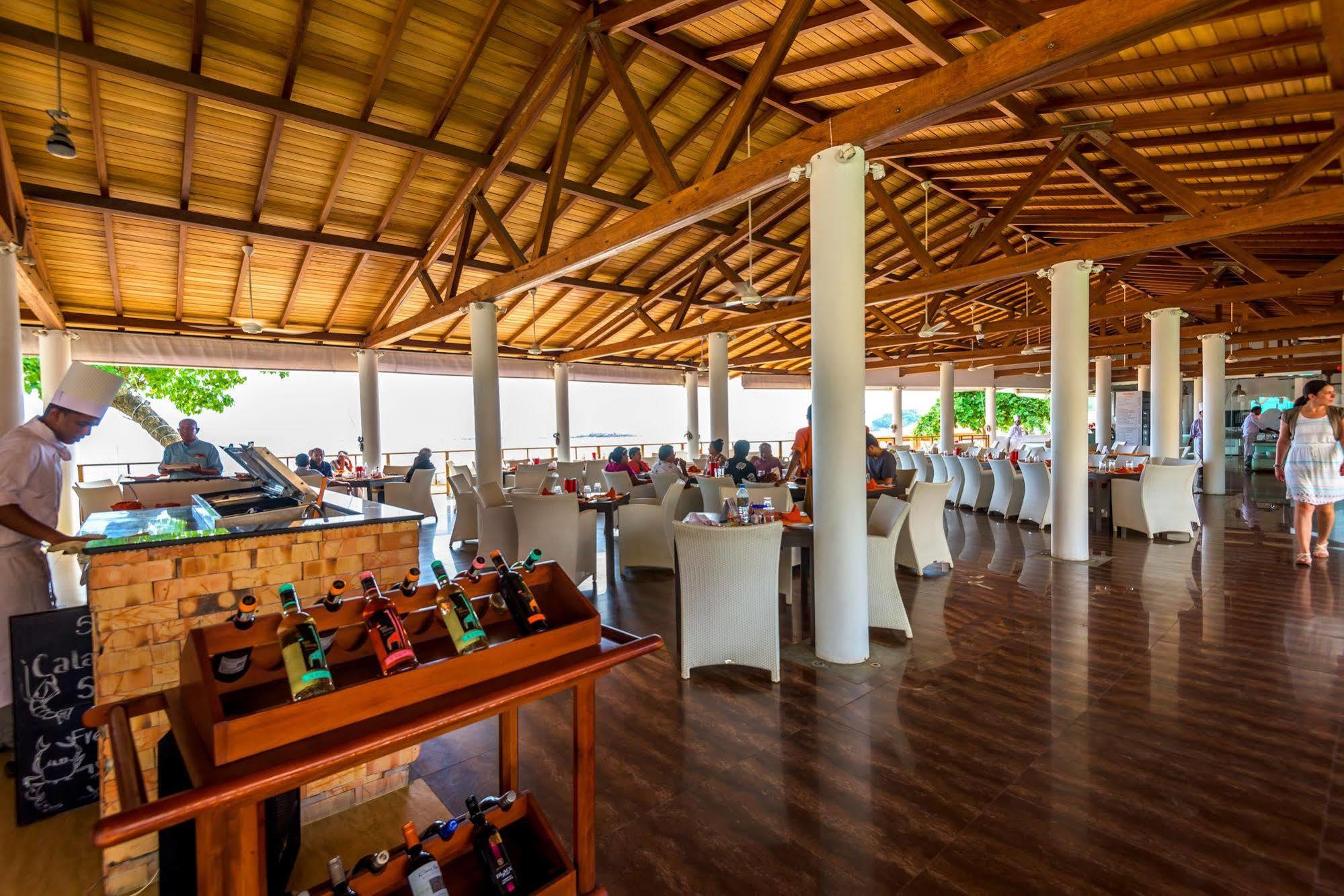 Calamander Unawatuna Beach Exterior foto