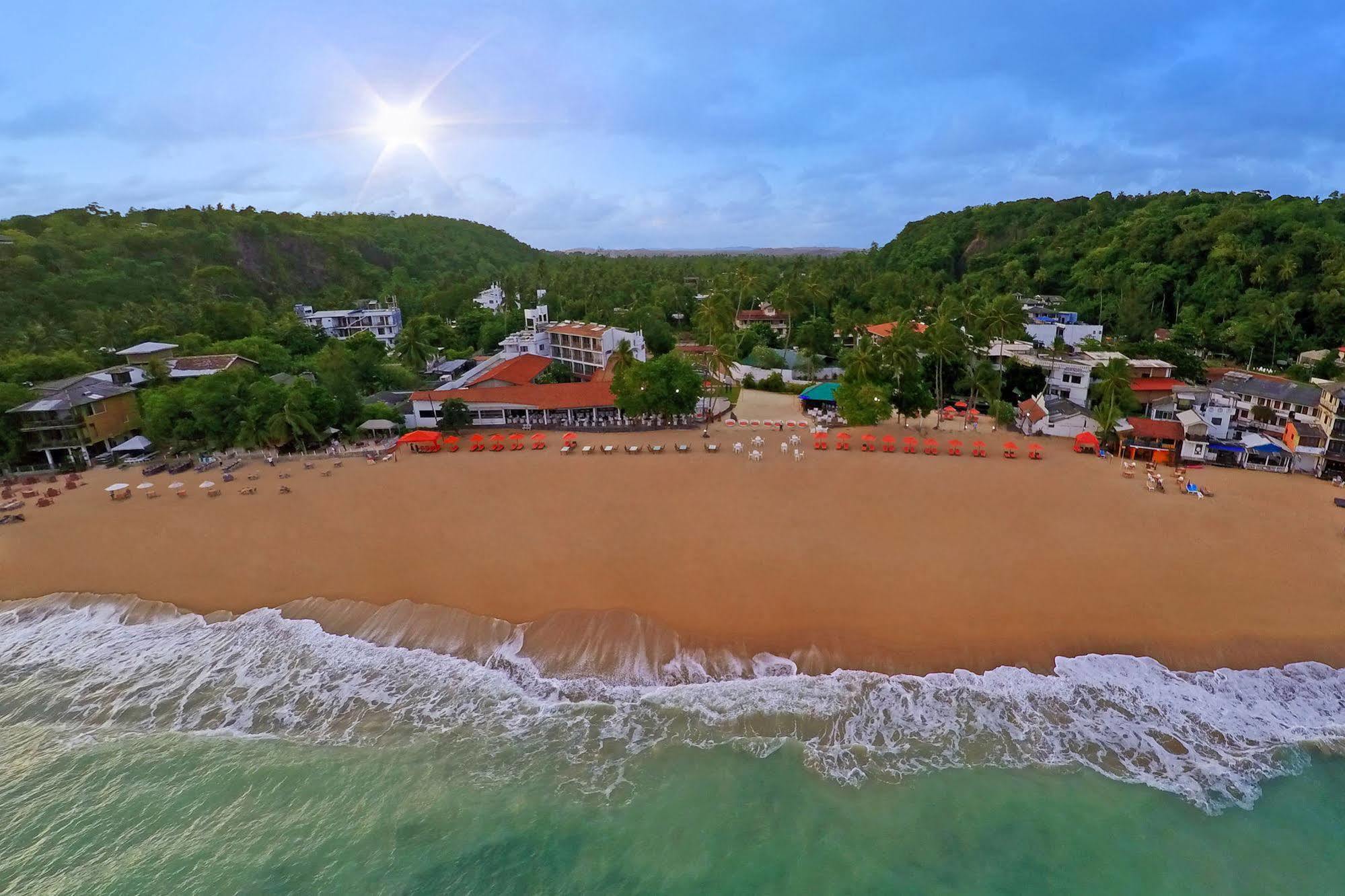 Calamander Unawatuna Beach Exterior foto
